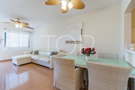 Spacieux appartement de 2 chambres avec plusieurs terrasses en vente à Costa Adeje