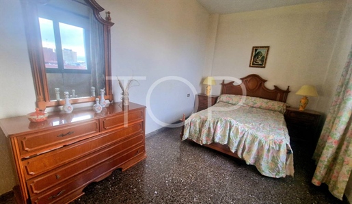Spacieux appartement de quatre chambres à Puerto de la Cruz