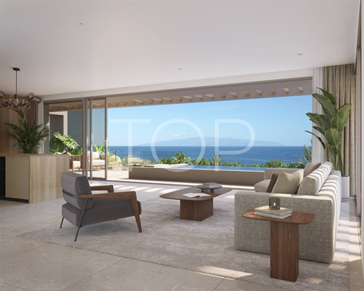 Fantástico apartamento triplex frente al mar y con piscina privada en exclusivo complejo de nueva co
