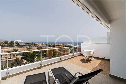 Penthouse exclusif de 3 chambres en vente à Caleta Palms, Costa Adeje