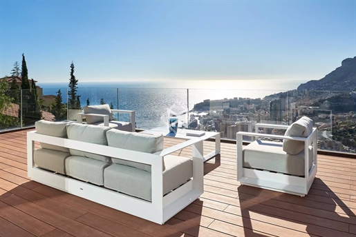 Villa mit Panoramablick auf das Meer und Monaco