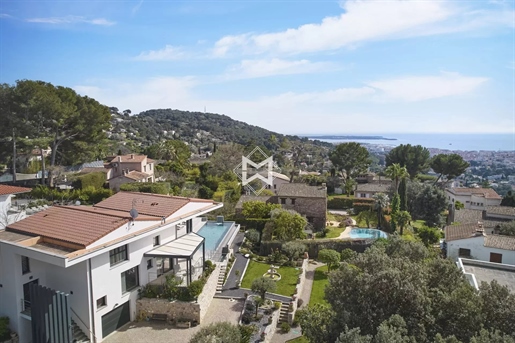 Villa contemporaine de luxe au Cannet avec vue sur mer et piscine à débordement | Opportunité rare