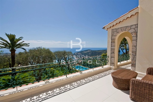 Villefranche-Sur-Mer Property - Flat Garden - Sea View - Sell & Buy with Agence Bristol