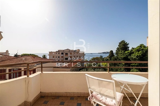 Apartment in Beaulieu-sur-Mer - Sea View - Near Shops