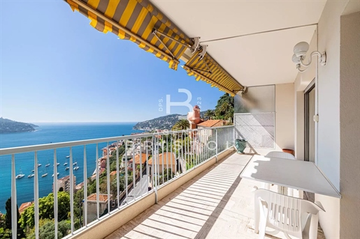 Top floor Apartment in Villefranche-sur-Mer - Panoramic Sea View - Luxury Residence