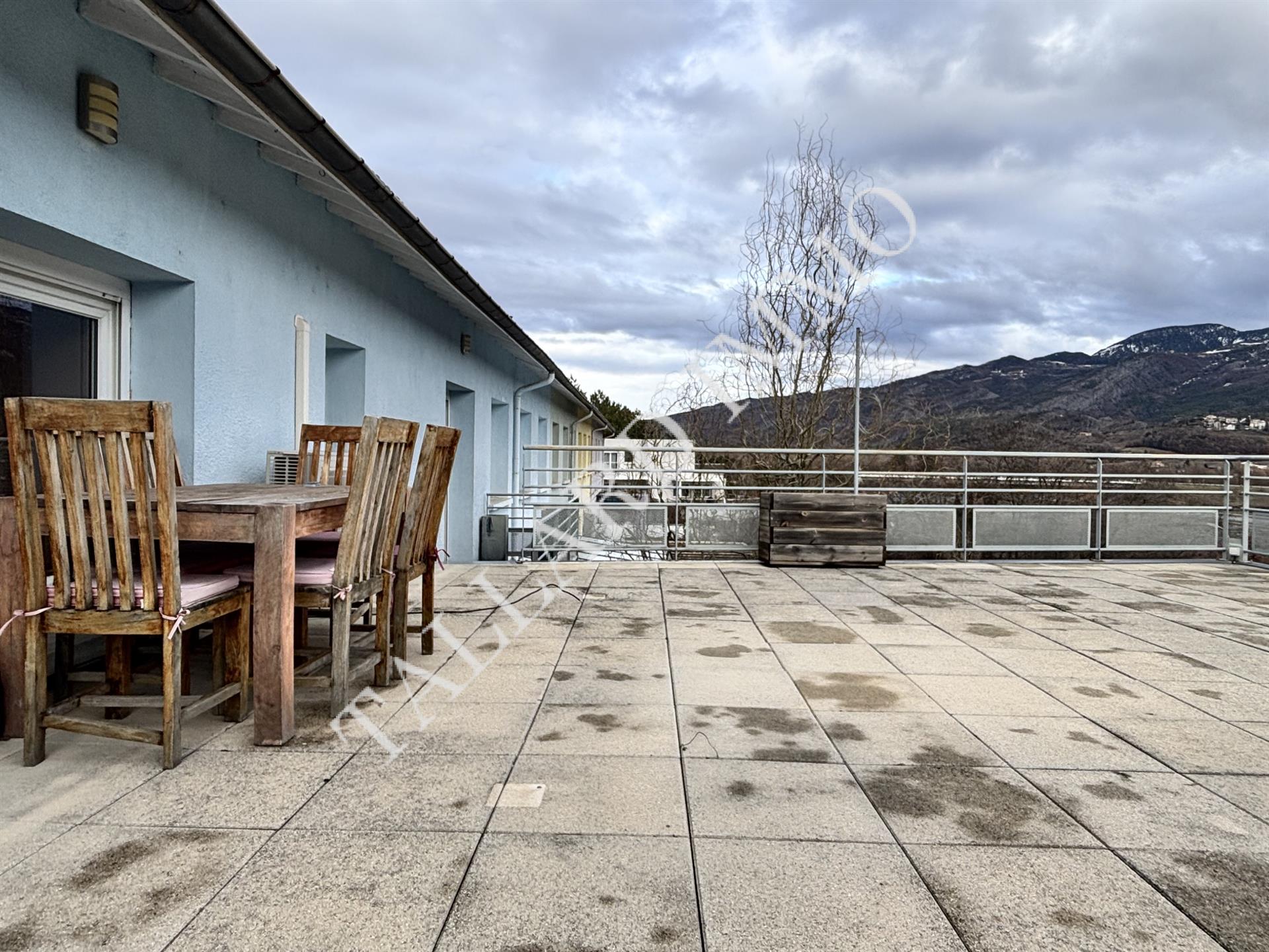 Appartement à vendre, 72m², La Saulce