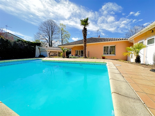 Sale house 3 bedrooms swimming pool and garden