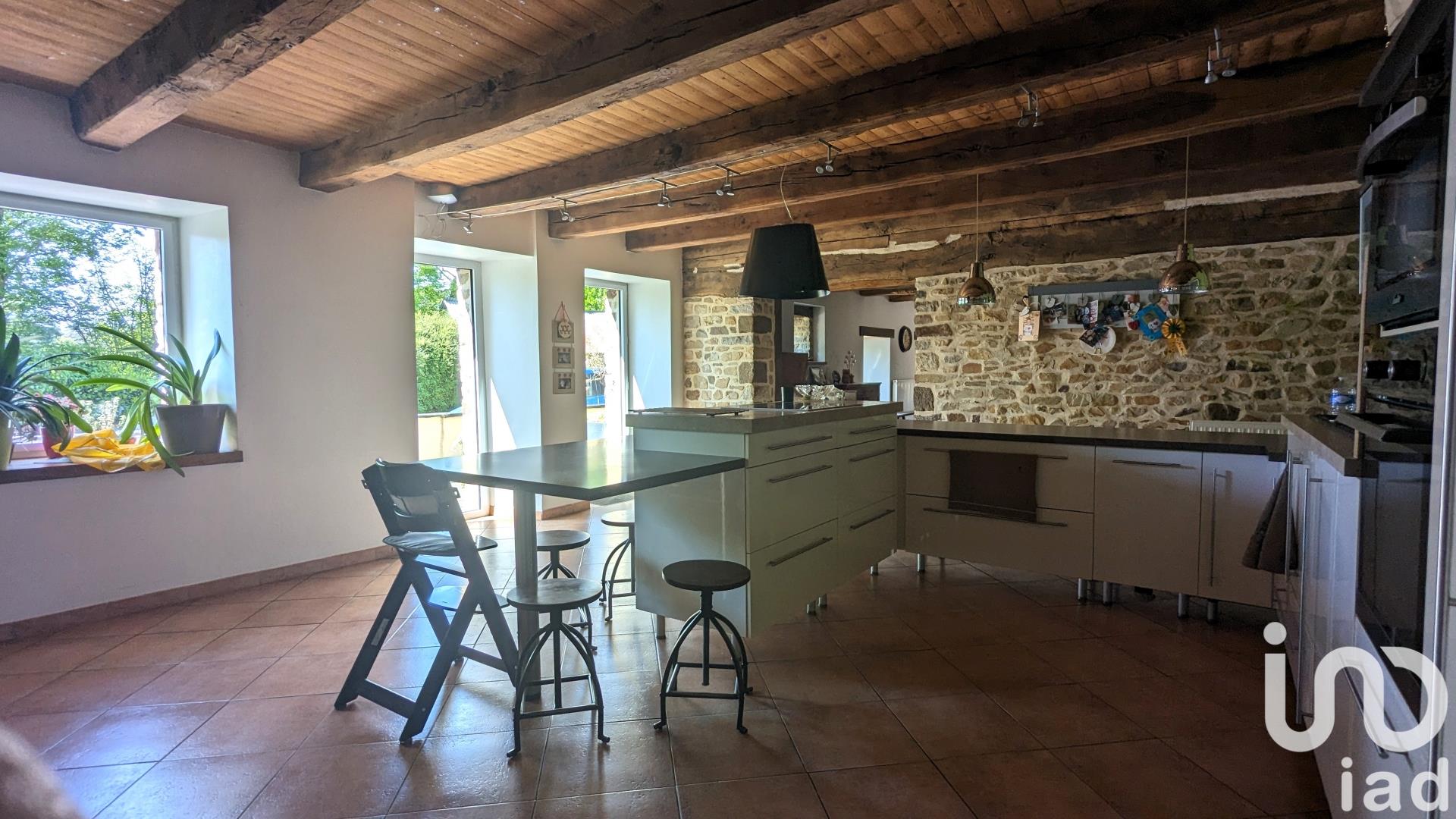 Maison à vendre, 220m², Saint-Aubin-d'Aubigné