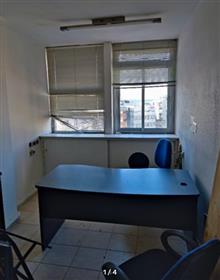 Γραφείο προς ενοικίαση, 2.000 Nis, 28Τμ, στο Τελ Αβίβ-Γιάφο