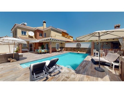 For sale, Semi-detached house, Torre del Mar, Málaga, Andalusia