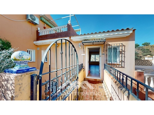 For sale: Townhouse in Chilches, Andalucia