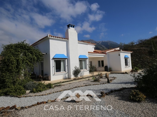 Prachtige Finca te koop in Alcaucín