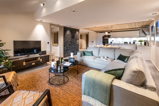 Outstanding ski in and out 3 bedroom apartment directly on the slopes of Courchevel