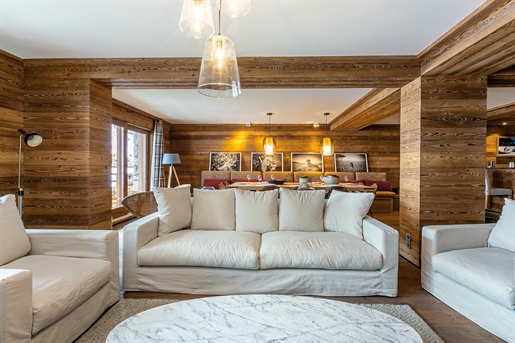 4 bedroom ski in and out resale apartment for sale in Meribel's Rond Point area
