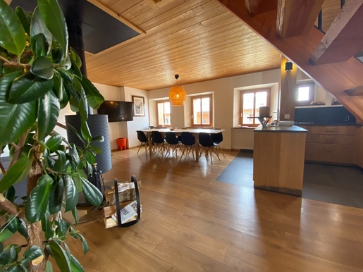 5 bedroom chalet for sale in Les Arcs close to the slopes of 1600m (A)