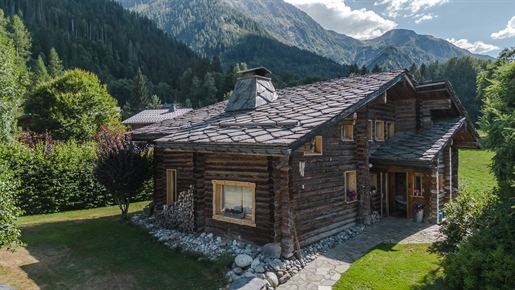 Fantastisk stuga med 5 sovrum, sydvästläge, fantastisk utsikt och omgivningar i Chamonix (A)