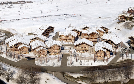 Appartement de 2 chambres doubles sur plan à seulement 80m des pistes de l’Alpe d’Huez (Ap) (A)