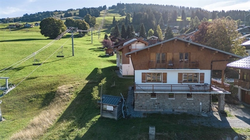 Ski in and out 7 bedroom chalet for sale in Crest Voland on the edge of the piste (A)
