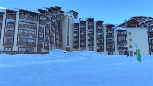 Appartement de 3 chambres ski in and out, à vendre à Val Thorens avec un grand potentiel de rénovat