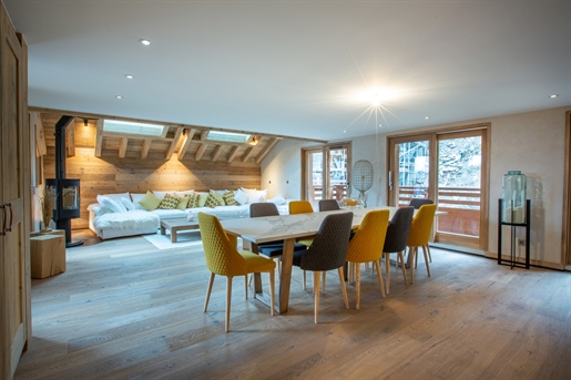 3 bedroom ski in and out resale duplex apartment for sale in Meribel's Rond Point area