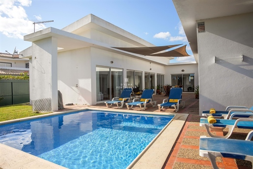 4 Bedroom Villa | Garden| Swimming Pool| Quinta Da Balaia|
