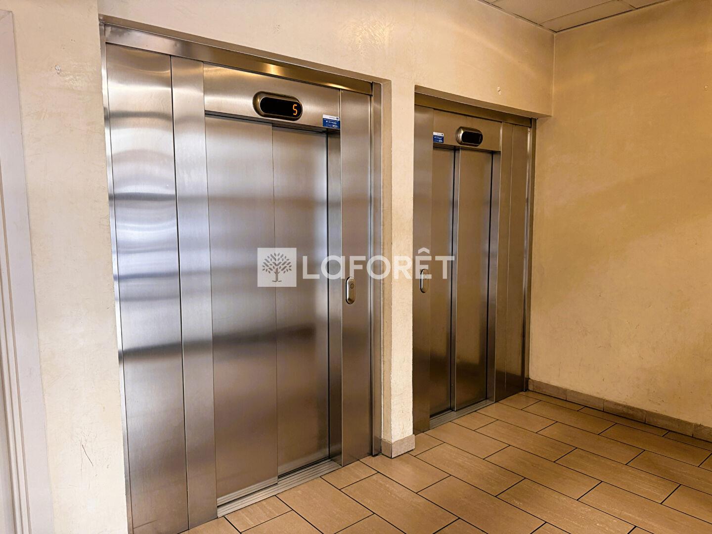 Maison à vendre, 30m², Marseille 8ème