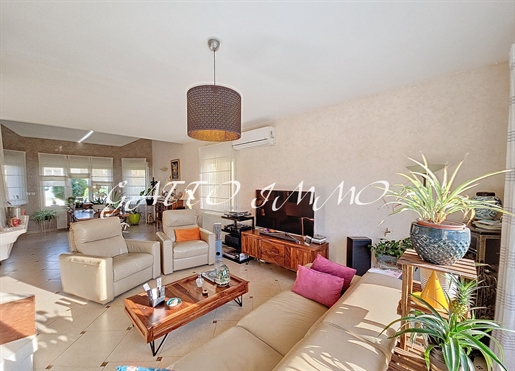 Detached house 216M2 Bertrange 3Ch with swimming pool not overlooked in a quiet area with air condi