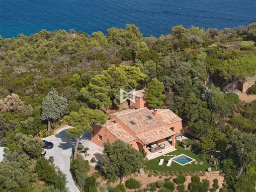 Private domain of Cap Nègre - Property with panoramic sea view