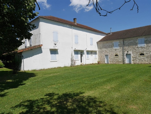 Maison de maître avec dépendances - Samadet - Landes