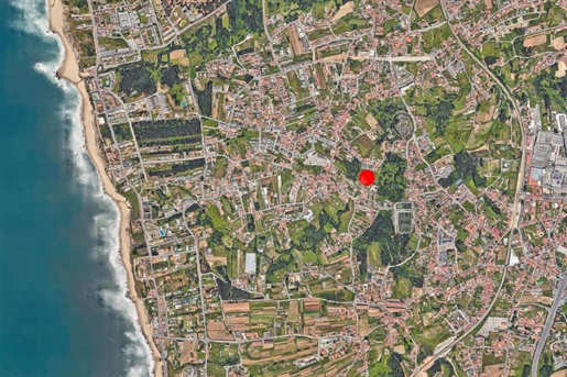 Land with 6,385 m² for construction
