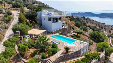 Lasithi Elounda. For sale a luxury villa of 243 sq.m.  with a magnificent  view of the Elounda bay .