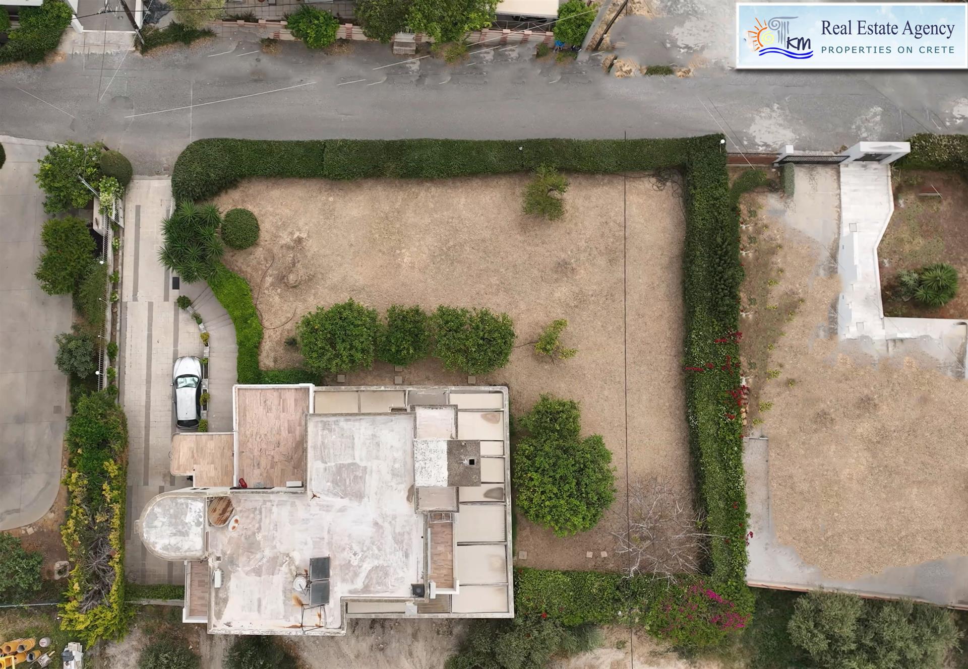 Heraklion. Te koop een prachtig vrijstaand huis van 292 m² op een perceel van 660 m² nabij het stad