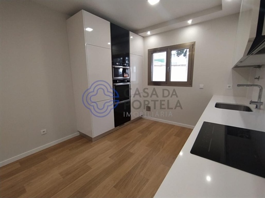 Apartamento r/c T1 com 128m2 na cidade de Tomar no Centro de Portugal