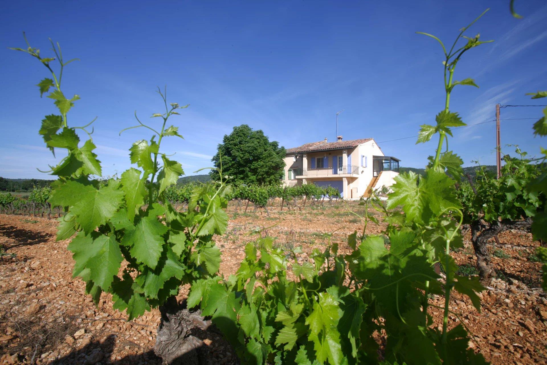 Köp: Hus (83570)