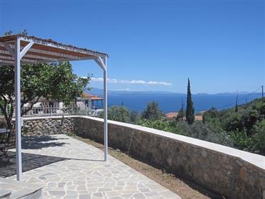 Renovated Stone House of 125 sqm on offer at Tyros, East Peloponnese