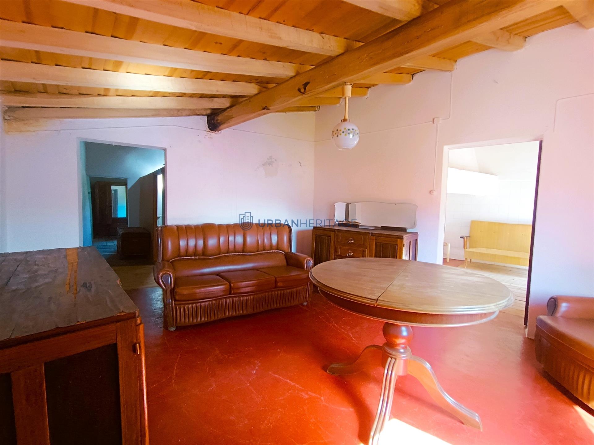 Aankoop: Huis (7330)