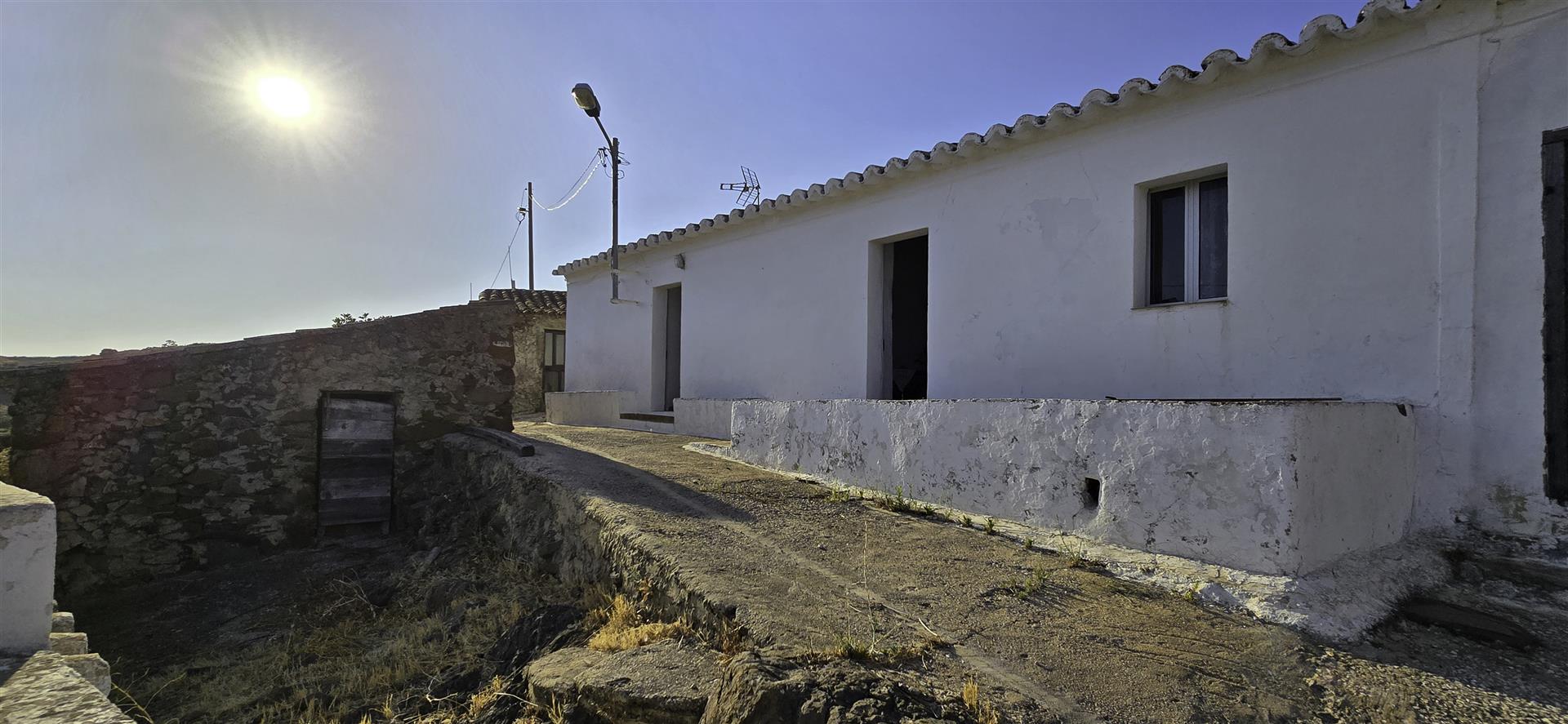 Casa Tradicional - Bom Estado - Serra Tavira - Algarve