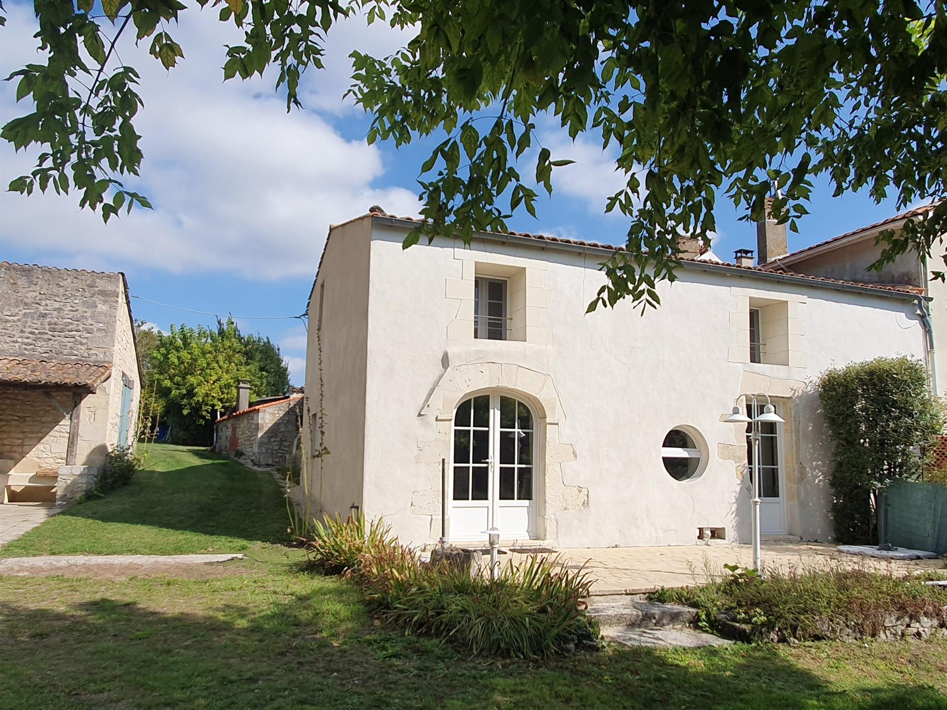 Propriété de 2 gîtes indépendants avec Vue Estuaire