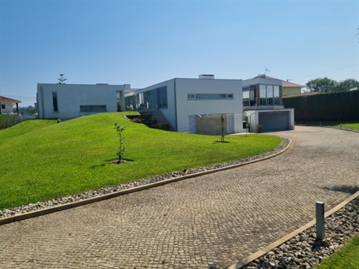 Luxury villa in Estarreja, Aveiro