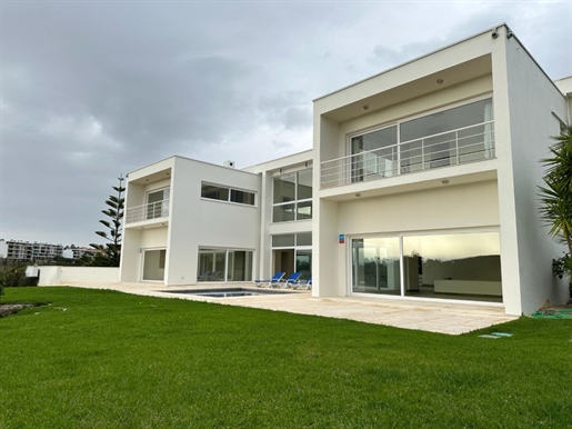 Villa mit 4 Schlafzimmern und Picisna - Belas Clube de Campo - Sintra