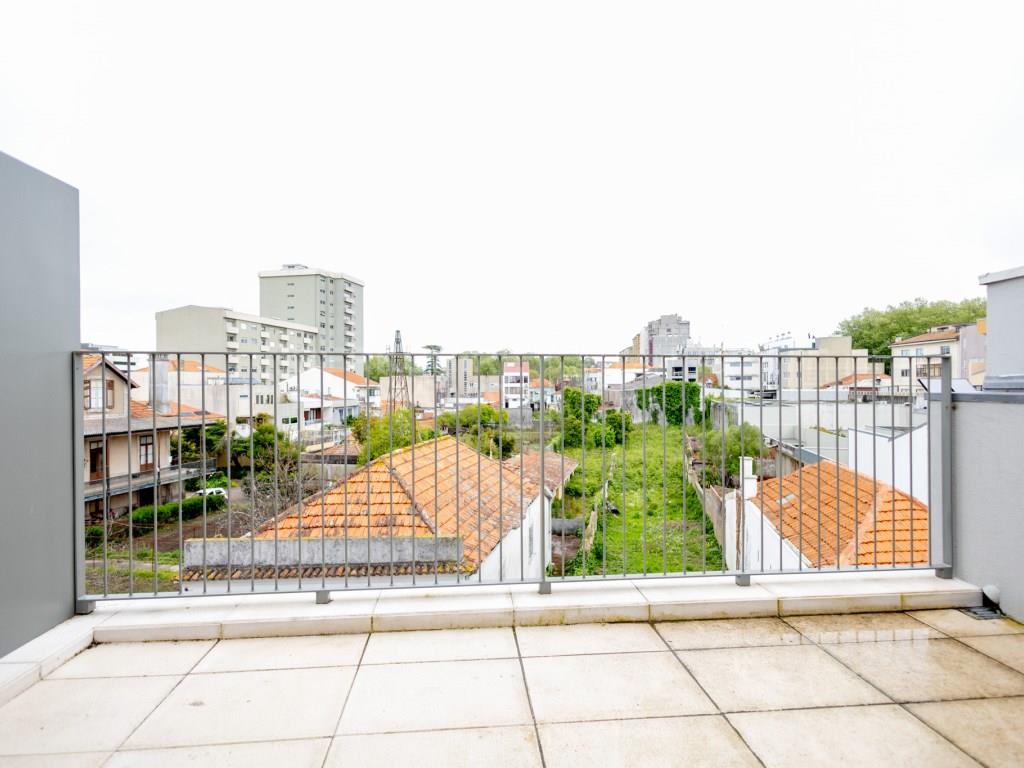 Neue Villa mit 4 Schlafzimmern im Zentrum von Matosinhos
