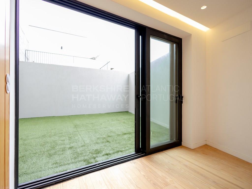 Neue Villa mit 4 Schlafzimmern im Zentrum von Matosinhos