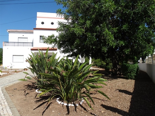 Algarve - Portugal |
Detached House T6 | S. Brás D'Alportel