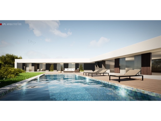 Moradia de Luxo com 5 quartos, jardim e piscina-Seixal