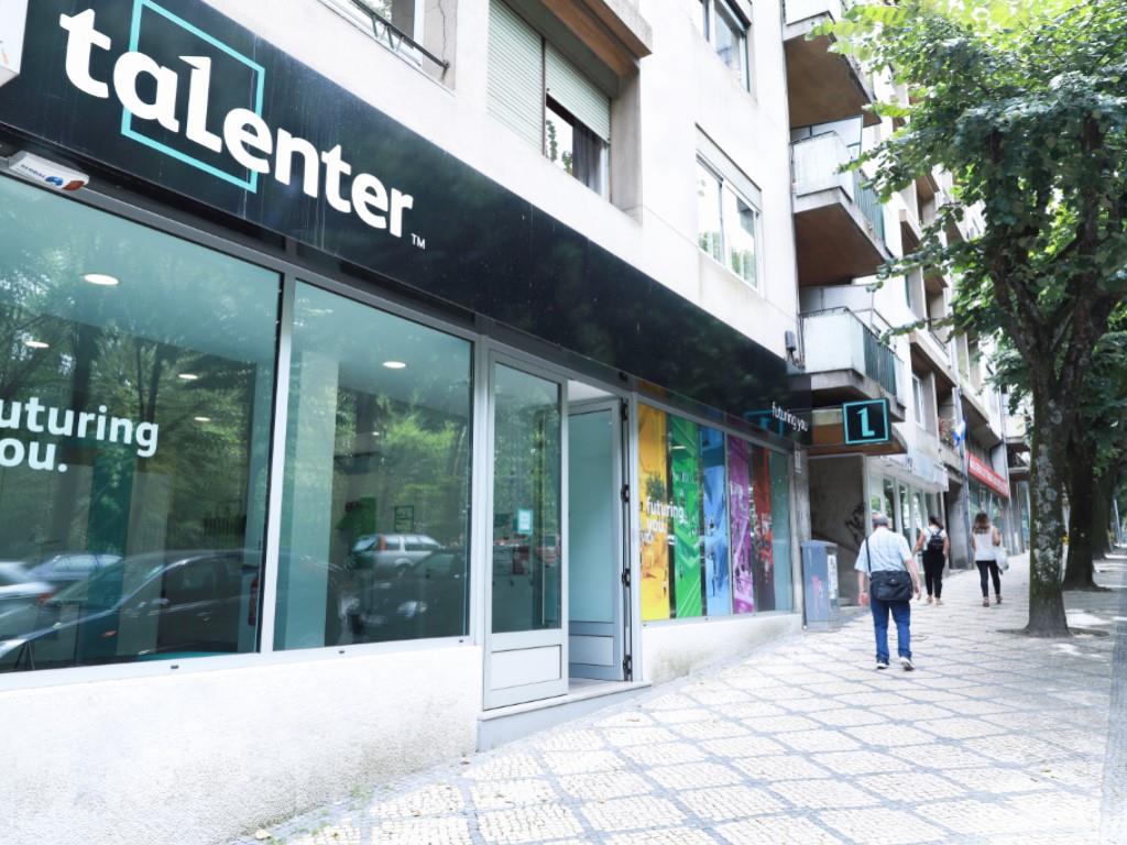 Street storein the center of Viseu