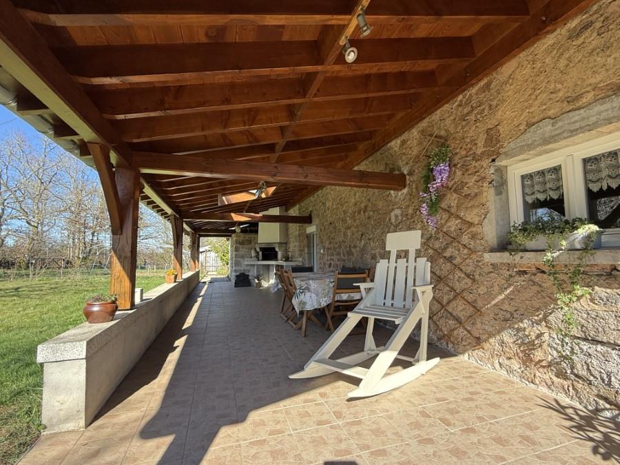Exceptional property in the Morvan Park on 2 ha 31                 