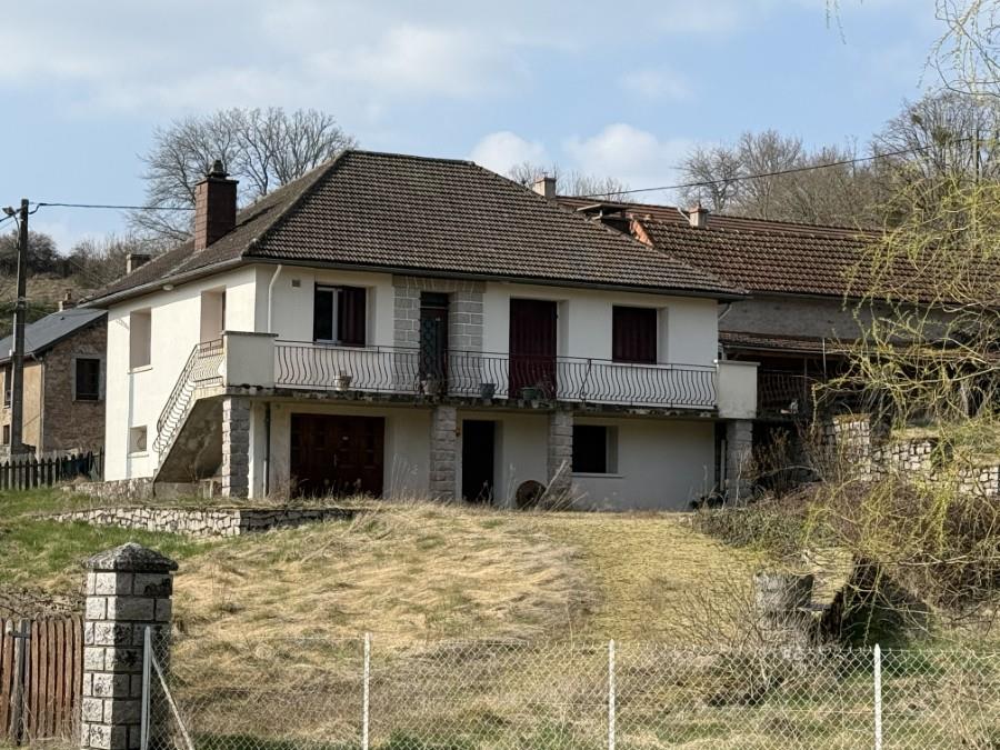 Residential house in a peaceful village in the Morvan