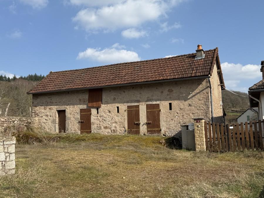 Residential house in a peaceful village in the Morvan