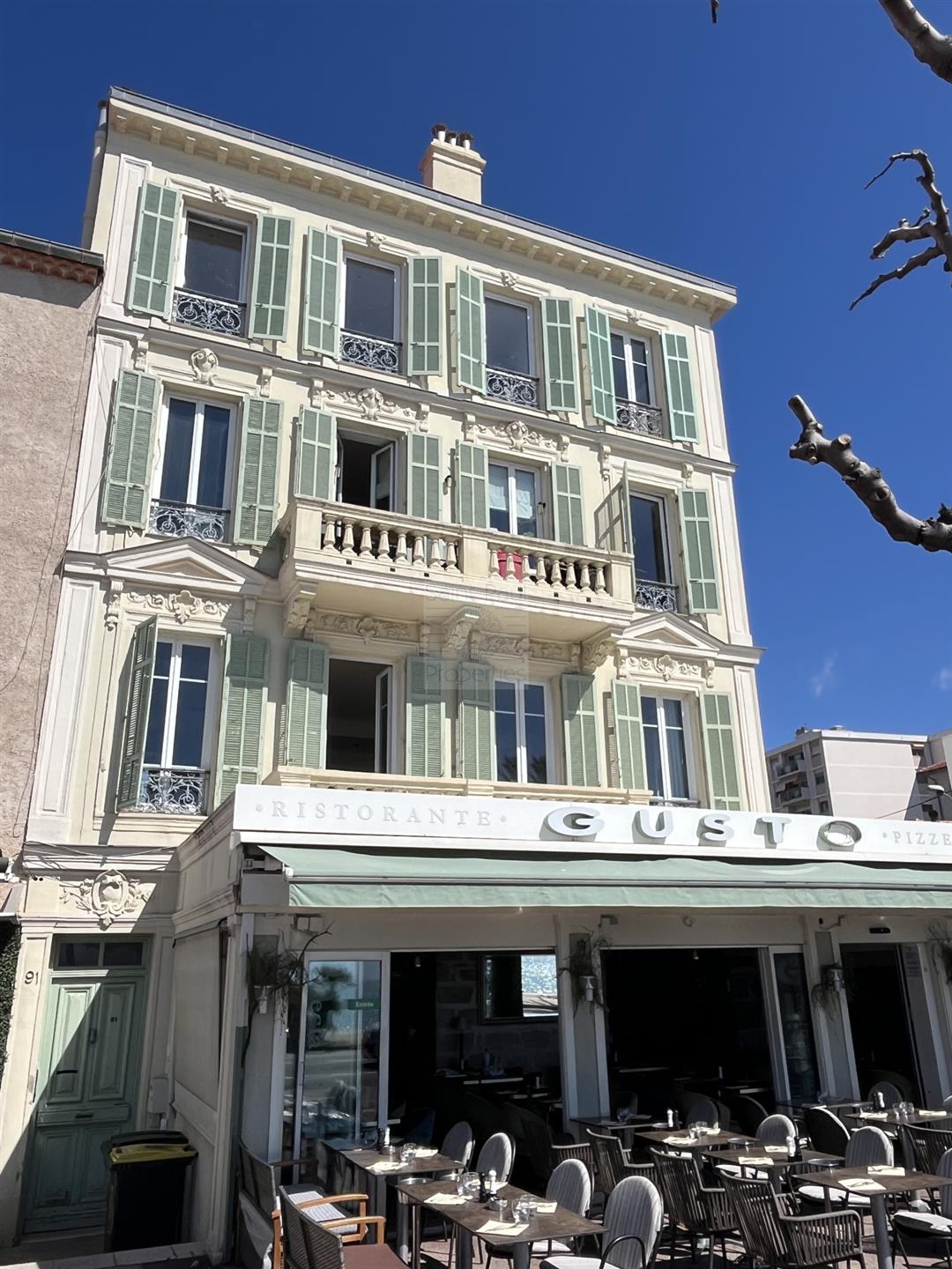Compra: Apartamento (06800)