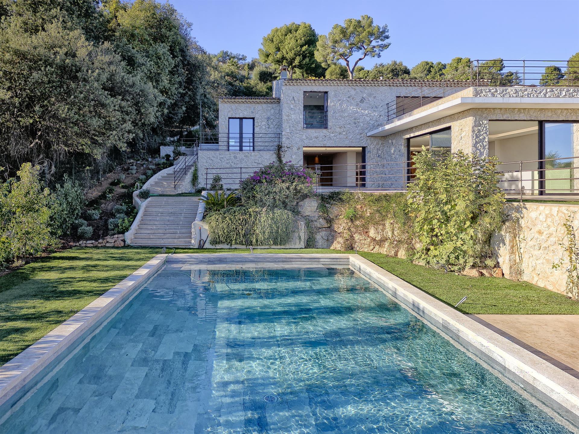 Exceptional - Panoramic sea and village view - 300 m2